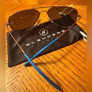 Blenders Eyewear sky forever aviator Sunglasses